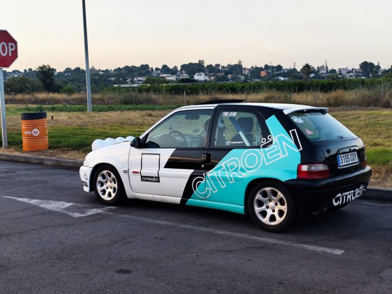 El coche de JOAN